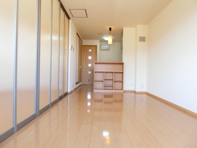 居室・リビング　２０３・リビング