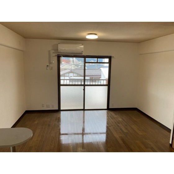 居室・リビング　別部屋参考写真