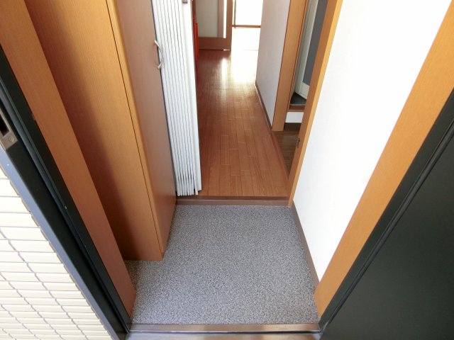 玄関　詳細は、RISUMO江坂本店→06-6155-7137まで♪