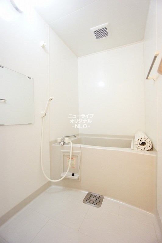 バス・シャワールーム　※同建物他部屋になります。現状優先です。