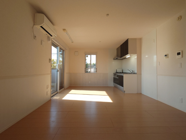 バルコニー　バルコニー南向きです