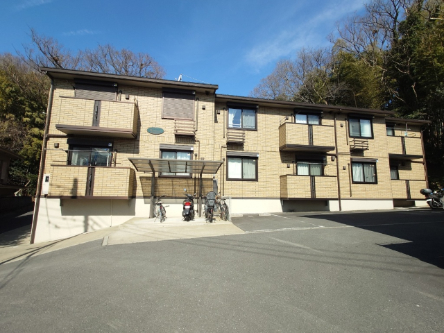 建物外観　閑静な住宅街