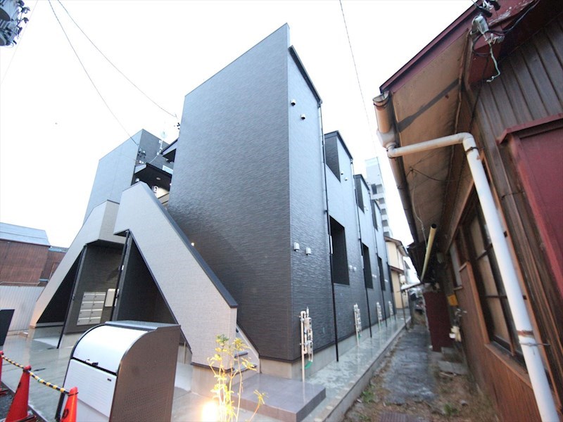 建物外観　外観　デザイナーズ　光インターネット無料