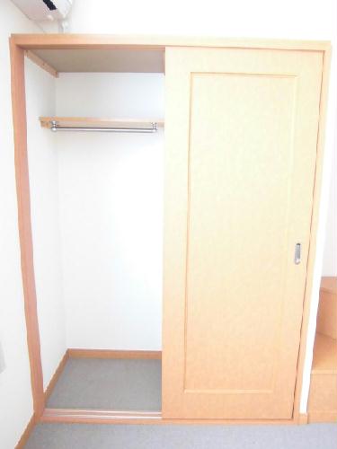 収納　クローゼットついてます