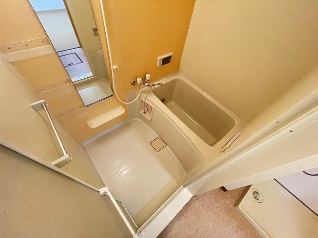 バス・シャワールーム　浴室