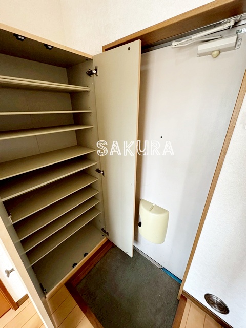 玄関　大容量のシューズボックス♪