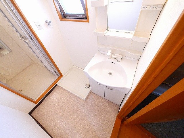 洗面設備　忙しい朝には欠かせない洗面所です