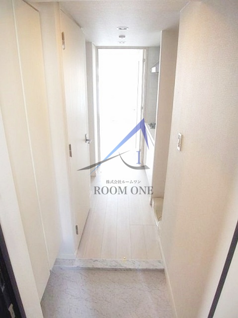 玄関　玄関です。