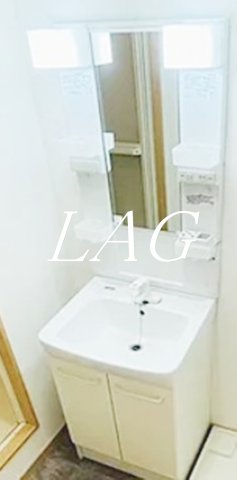 洗面設備　独立洗面台です。