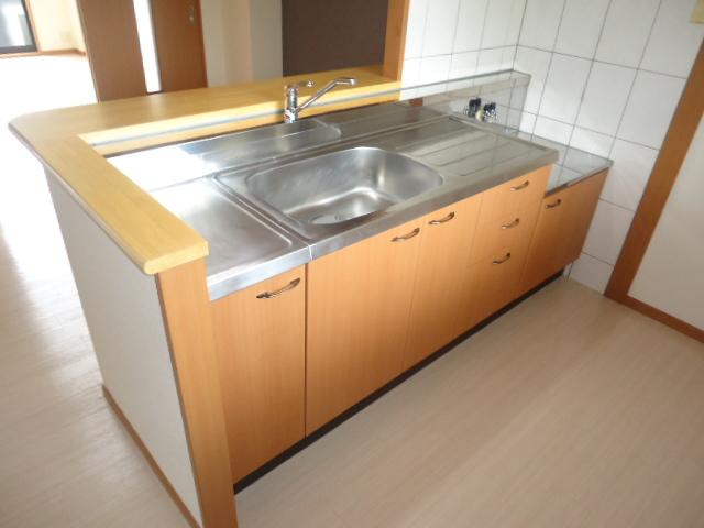 キッチン　キッチン（イメージ）