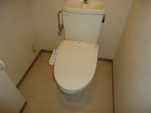 トイレ　シャワー付トイレ（イメージ）