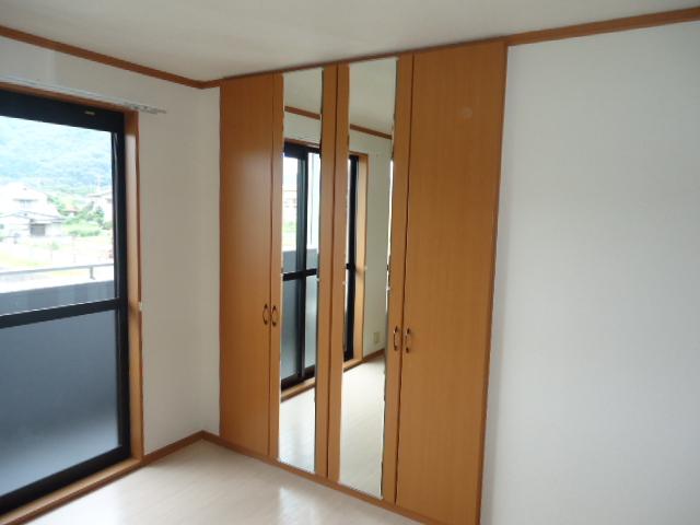 収納　クローゼット（イメージ）