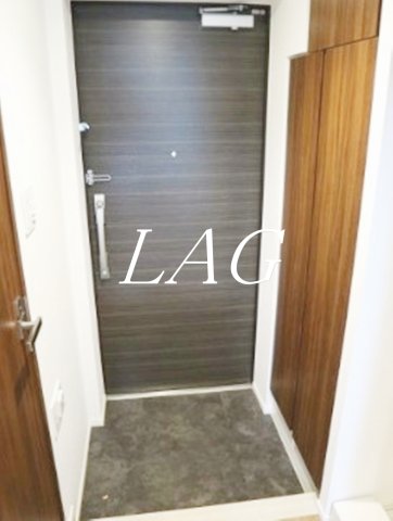 玄関　玄関です。