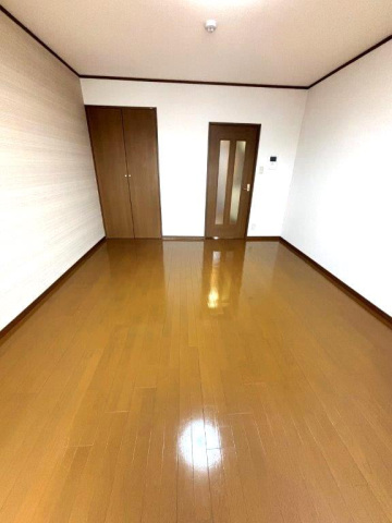 居室・リビング　別号室の写真です