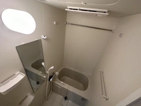 バス・シャワールーム　☆ゆったりくつろげるお風呂☆