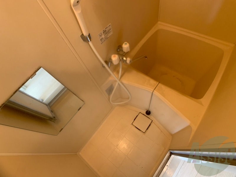 バス・シャワールーム　お風呂です。ゆっくりお風呂につかるのも体に良いですね～