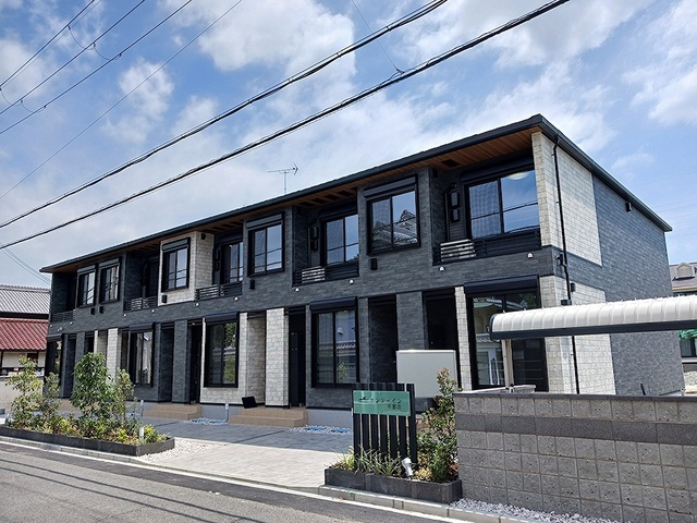 建物外観　完成しました！