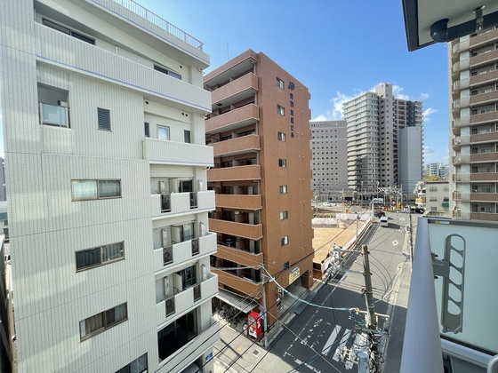 眺望　※掲載写真は同マンション別部屋参考写真となります。