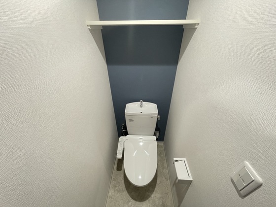 トイレ　※掲載写真は同マンション別部屋参考写真となります。