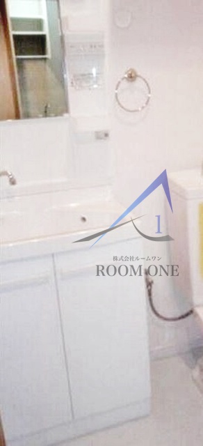 洗面設備　洗面台です。