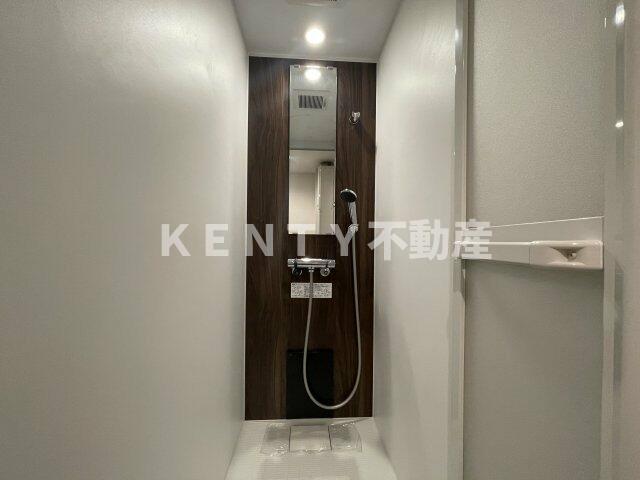 バス・シャワールーム　きれいなシャワールームです