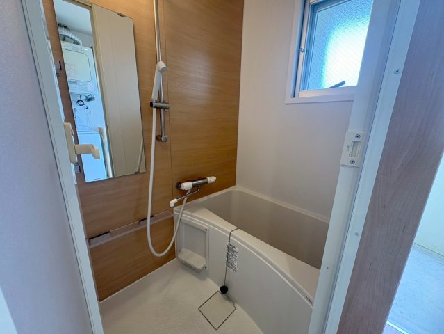 バス・シャワールーム　※退去前の為、別部屋の写真を掲載しております