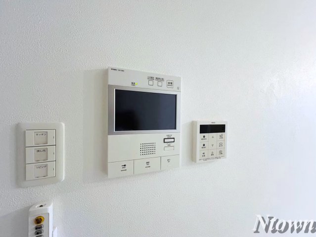 セキュリティ　モニター付きインターホンです。