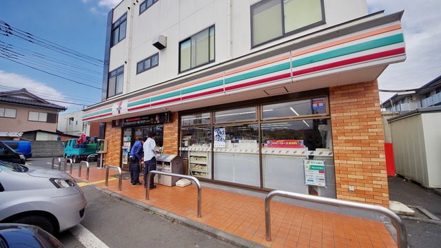 コンビニ　セブンイレブン毛呂山長瀬店（コンビニ）まで450m