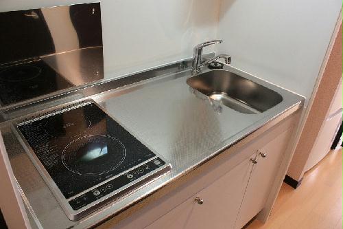 キッチン　同タイプ物件の写真です。