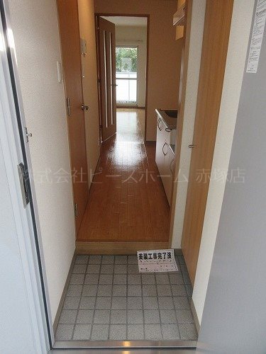 玄関　※別号室参考写真