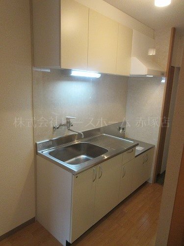 キッチン　※別号室参考写真