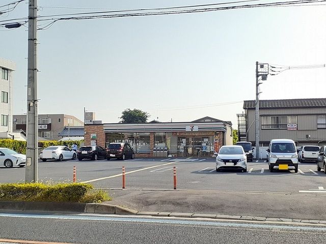コンビニ　セブンイレブン　鉄道博物館前店（コンビニ）まで300m