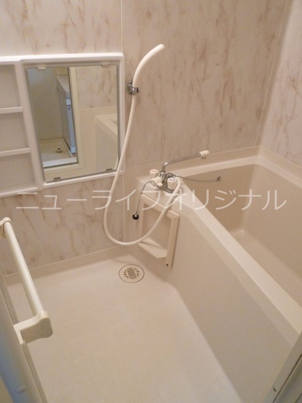 バス・シャワールーム　日々の疲れをお風呂でリフレッシュ。