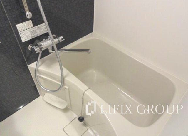 バス・シャワールーム　風呂