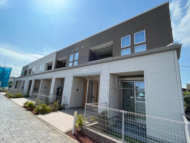 建物外観　外観写真（昼）