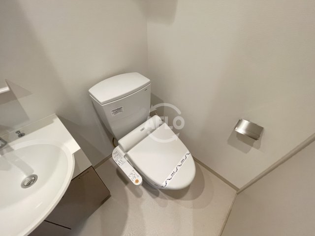 トイレ　エスリード弁天町パークプレイス　トイレ