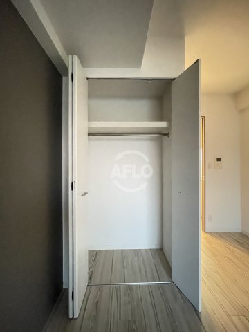 収納　エスリード弁天町パークプレイス　クローゼット