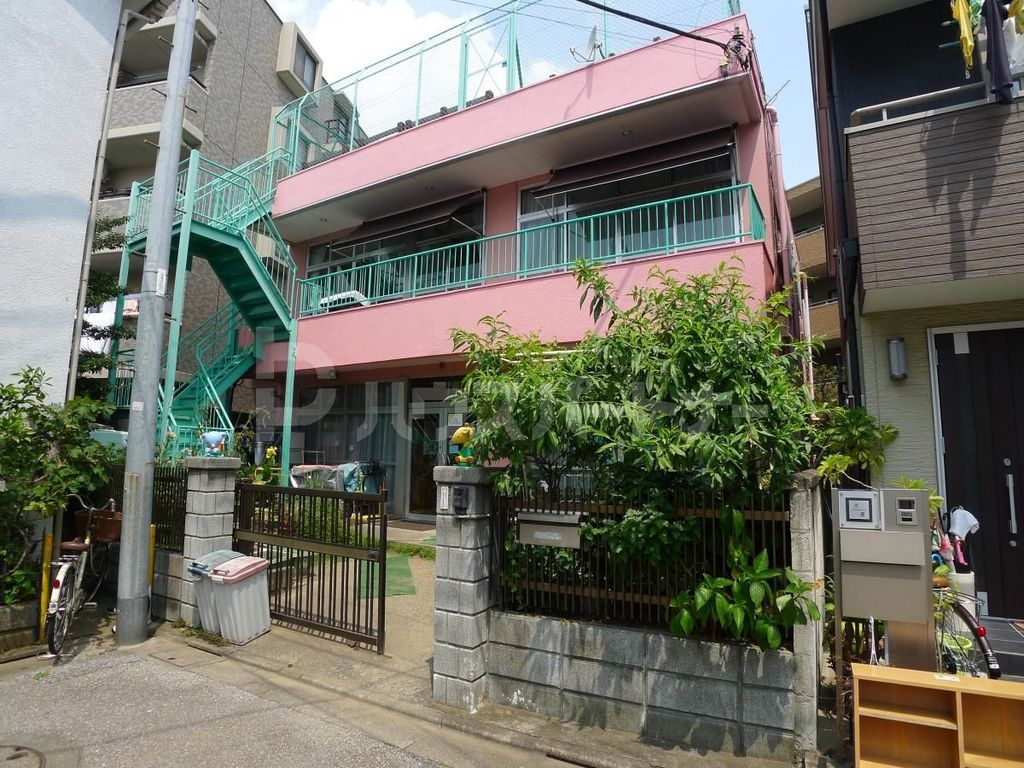 幼稚園・保育園　亀青保育園（幼稚園・保育園）まで380m