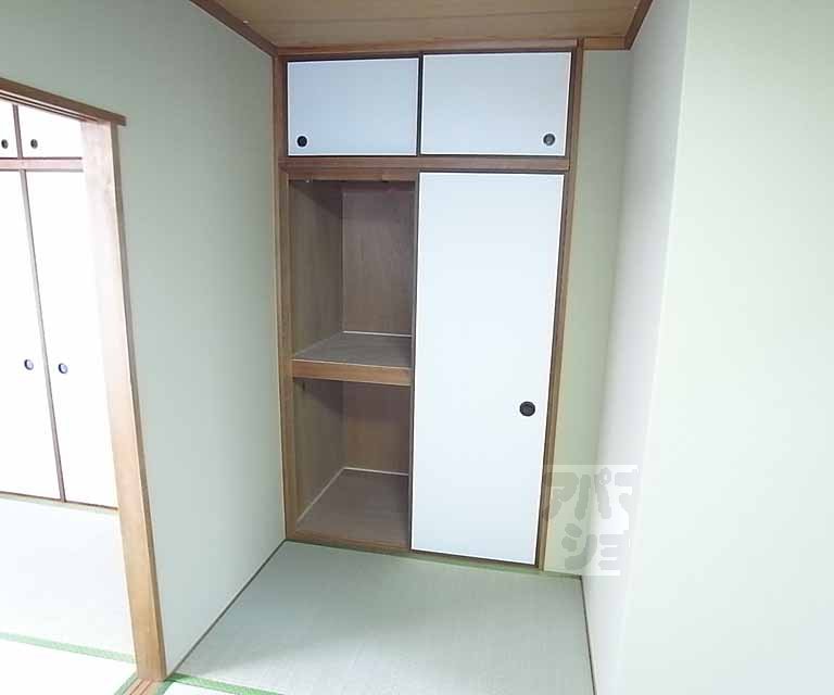 収納　押入れ収納です。