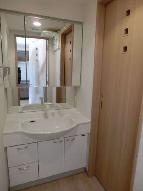 洗面設備　独立洗面台