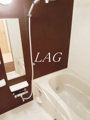 バス・シャワールーム　お風呂です。