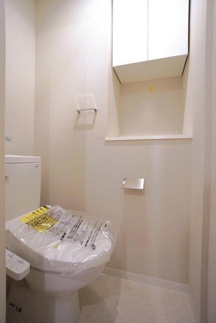 トイレ　※写真は同タイプ住戸です。?