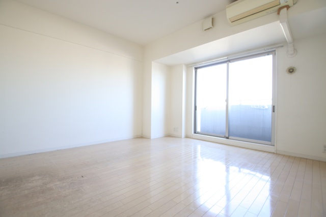 居室・リビング　※別室の参考写真の為、現況優先です。