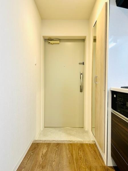 玄関　収納もある玄関です