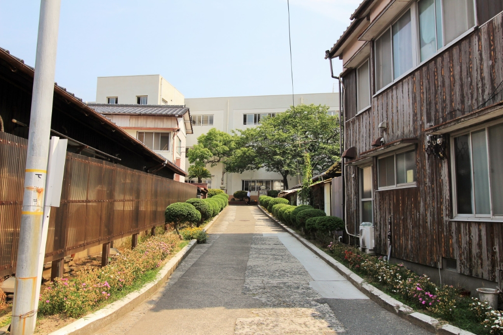 小学校　下関市立生野小学校（小学校）まで446m