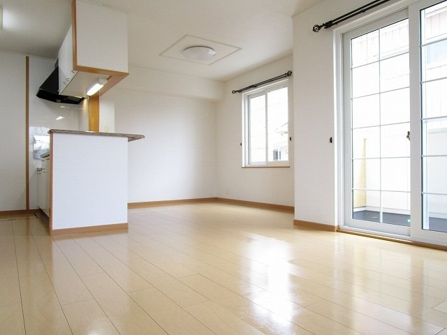 居室・リビング　ゆったり過ごせる居間です