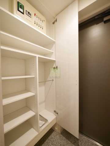 玄関　別間取り　参考写真