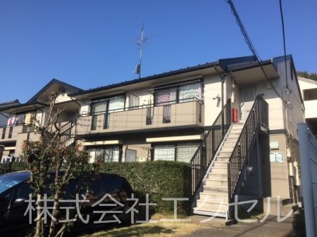 建物外観　南向きの日当たり良好なお部屋です。