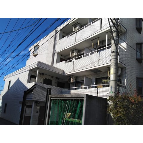建物外観　落ち着いた雰囲気の外観です