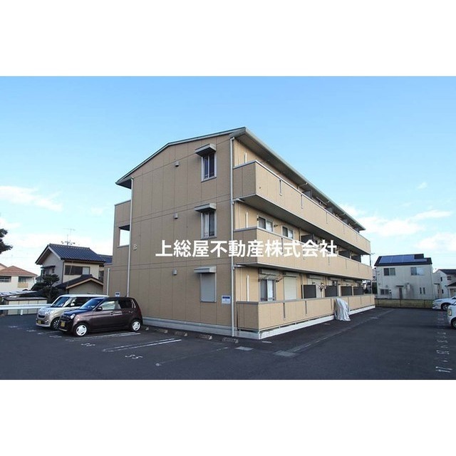 建物外観　オートロック付き